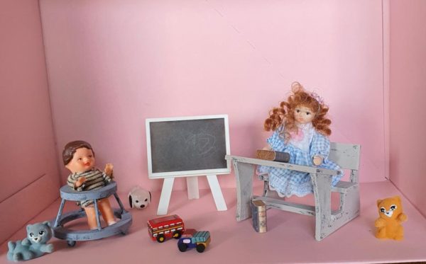 kinderen schoolbord roze kamer