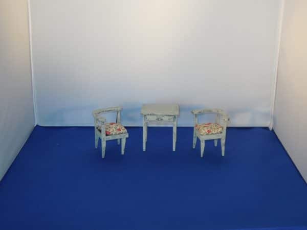 zithoekje fenna twee stoelen tafel