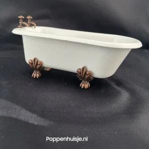 poppenhuis badkamer plastic bad